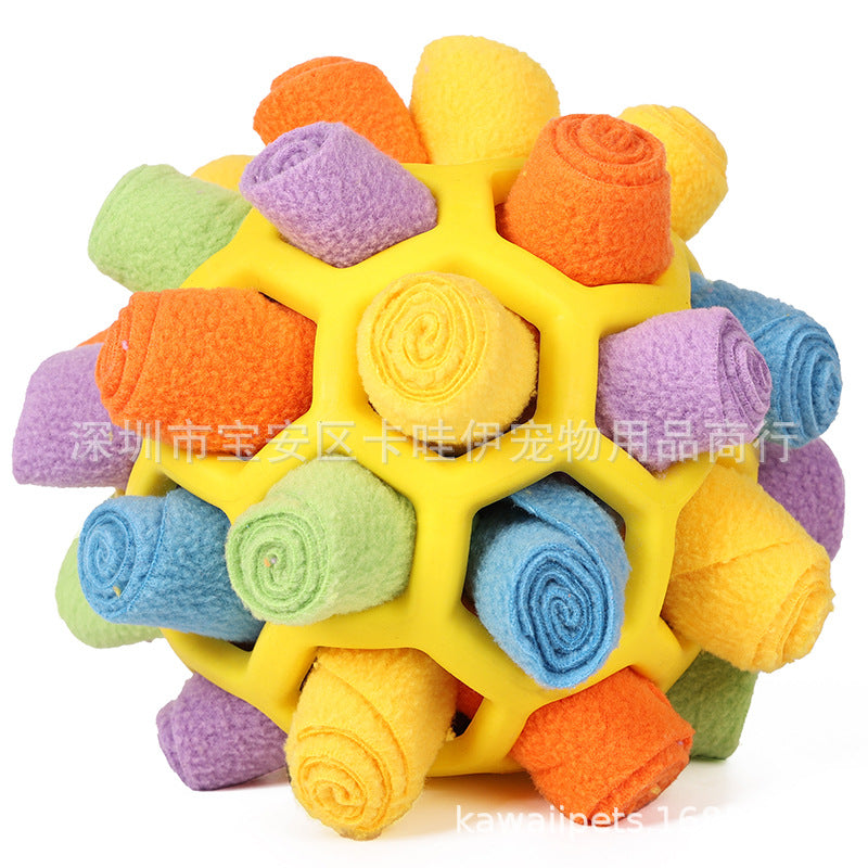 Cross-border hot-selling pet sniffing and exploding ball toys, dog blind box food hiding rubber ball educational sniffing and leaking food ball